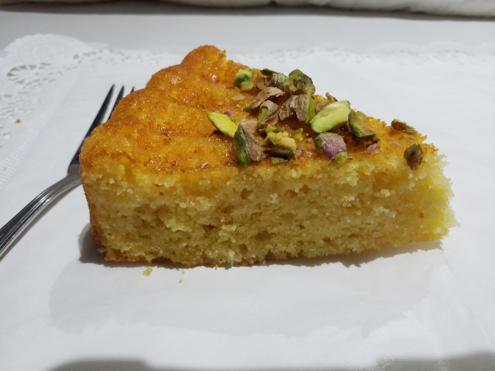 Moist Clementine & Pistachio Cake